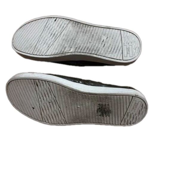 TOMS Womens 7 Avalon Olive Green
Waxed Canvas Patent Linen Slip On Loafers - Picture 9 of 13